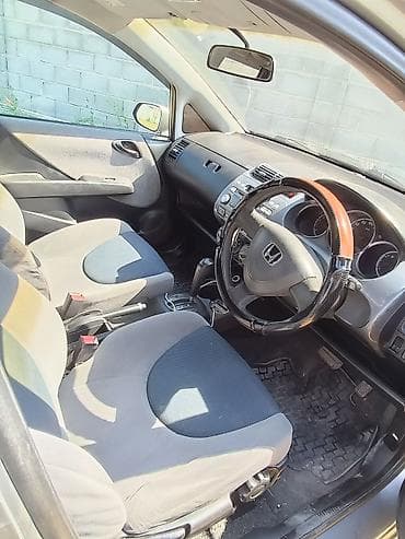 родном окрасе: Honda Fit: 2003 г., 1.3 л, Автомат, Хэтчбэк — 5