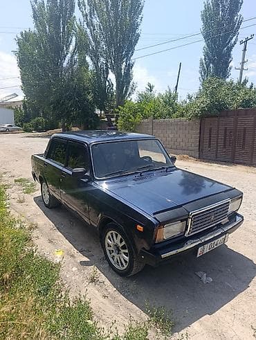 ВАЗ (ЛАДА) 2107: 2011 г., Механика, Бензин, Седан at lalafo.kg ВАЗ (ЛАДА) 2107: 2011 г., Механика, Бензин, Седан
