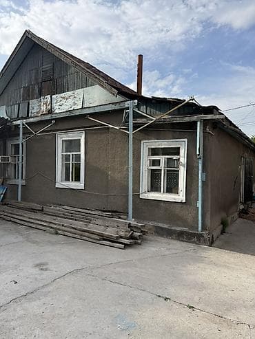 земельные дом: Продаётся жилой дом с приусадебным участком. Характеристики дома: - — 1