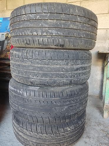 тех резина: Шины 235 / 45 / R 18, Лето, Комплект, Легковые, TRIANGLE — 1