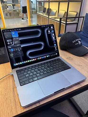 mac: Apple MacBook Pro 14" (серый космос) Состояние: Отличное АКБ: 210 — 1