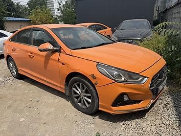 Продажа авто: Hyundai Sonata: 2019 г., 2 л, Автомат, Газ, Седан — 4