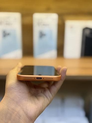 iphone pro: IPhone 17 Pro, Б/у, 256 ГБ, Оранжевый, Коробка, В рассрочку, 100 % — 4