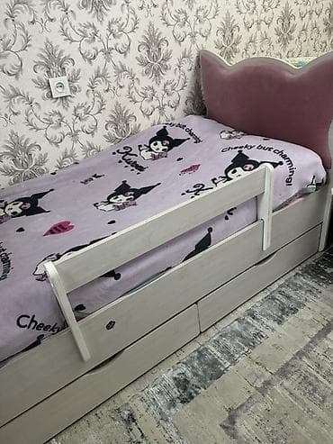 царга: Детская односпальная кровать, Б/у, Для девочки, С бортиком, Дерево, Самовывоз — 1