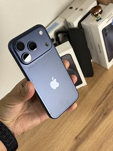 IPhone 17 Pro, Б/у, 256 ГБ, Синий, Защитное стекло, Чехол, Кабель, 100 %