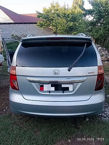 Honda FR-V: 2008 г., 2.2 л, Кол менен иштөөчү, Дизель, Вэн/Минивэн — 4