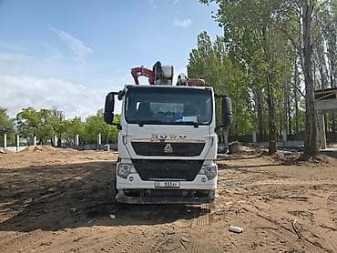 Дом и сад: Бетононасос, XCMG, 2023 г., 40-60 м — 1