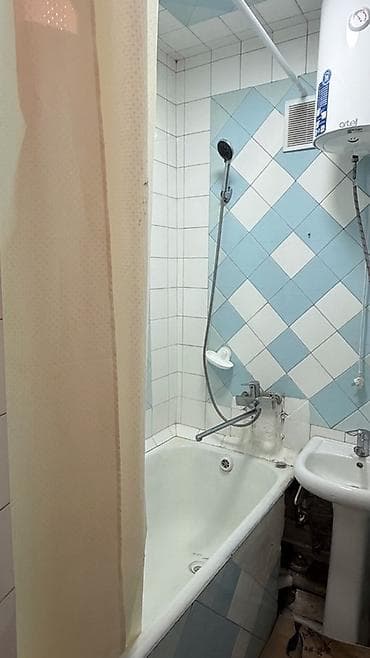 🏠 Сдаётся 2-комнатная квартира в районе ВЕФА 📍 Район ВЕФА 🏢 5-этажный — 4