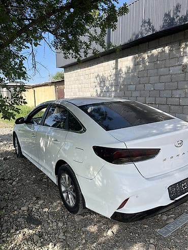 camry 80: Hyundai Sonata: 2019 г., 2 л, Автомат, Газ, Седан — 5
