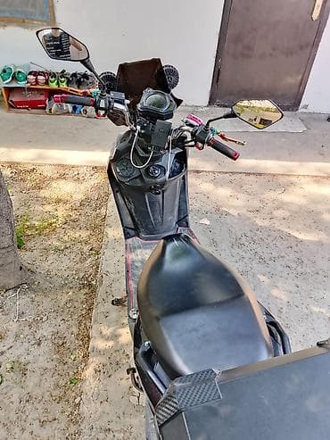 Скутеры: Тип скутера 150 куб. см, Бензин, Б/у — 3