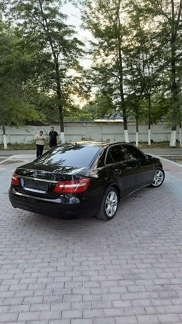 Продажа авто: Mercedes-Benz E-Class: 2010 г., 1.8 л, Автомат, Бензин, Седан — 6