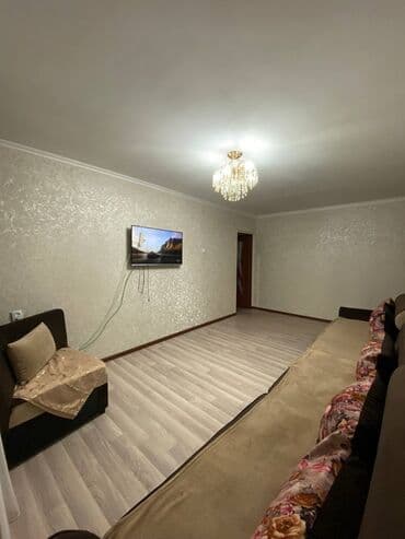 квартиры на ик: 3 комнаты, 60 м², 104 серия, 3 этаж, Косметический ремонт — 7