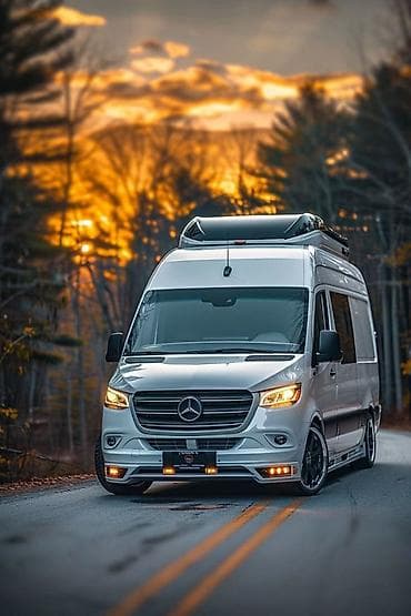 s 65: Mercedes-Benz Sprinter VIP — премиальный микроавтобус для комфортных — 1