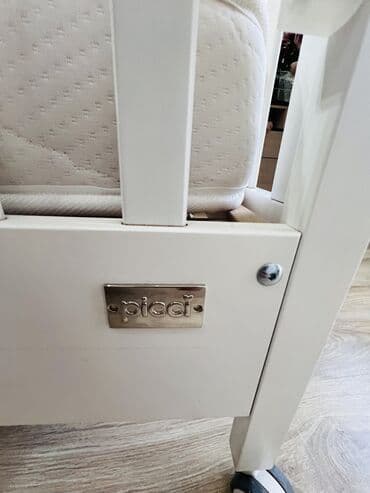 детская кроватка с люлькой внутри: Детская приставная кроватка, С колесиками, цвет - Белый — 7