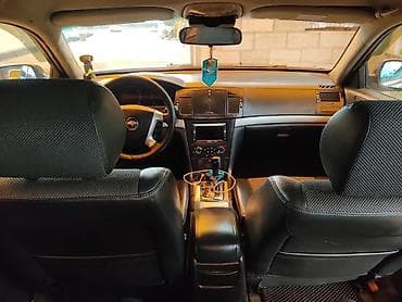 Chevrolet Epica: 2010 г., 2 л, Автомат, Бензин, Седан