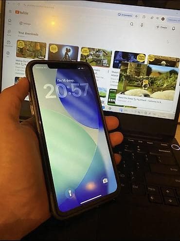 планшет ноутбук 2 в 1: IPhone 11 Pro Max, Б/у, 256 ГБ, Черный, Чехол, 80 % — 1