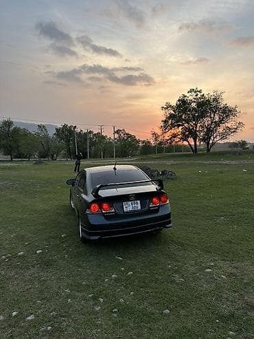 civik: Honda Civic: 2007 г., 1.6 л, Вариатор, Бензин, Седан — 5