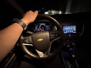subaru legasu: Chevrolet Trax: 2021 г., 1.4 л, Автомат, Бензин, Кроссовер — 2