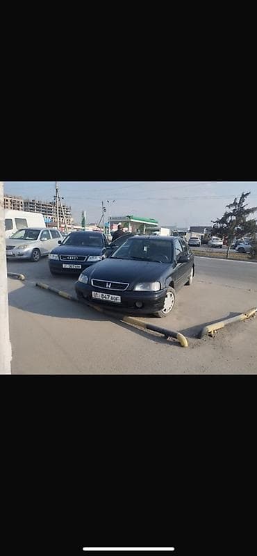 Honda Civic: 2000 г., Автомат, Бензин, Седан