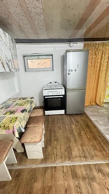 посуточный квартира ош: 25 м², 2 комнаты — 6