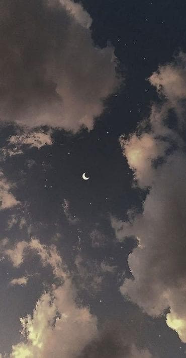 Отдам даром пакет вещей на девушку и на мальчика до года разные вещи