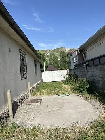 дом военно антоновке: Продаётся жилой дом с участком на первой линии. Идеален для бизнеса — 1