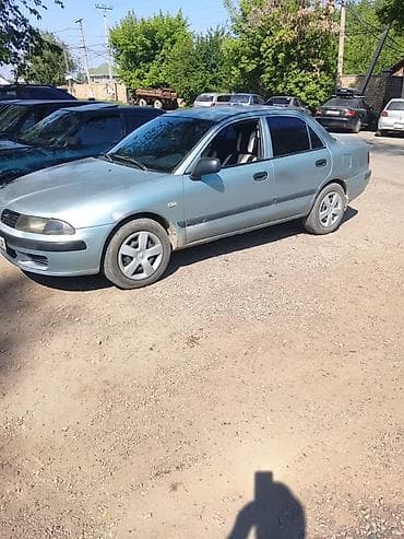 хонда истеп 1: Mitsubishi Carisma: 2003 г., 1.6 л, Кол менен иштөөчү, Бензин, Седан — 2