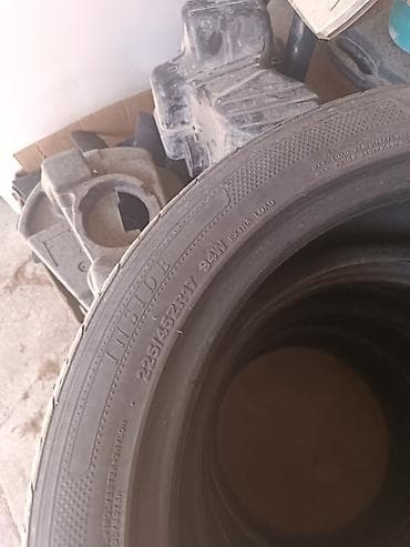 bbs 4 100: Шины 225 / 45 / R 17, Всесезонная, Б/у, Пара, Легковые, Bridgestone — 1