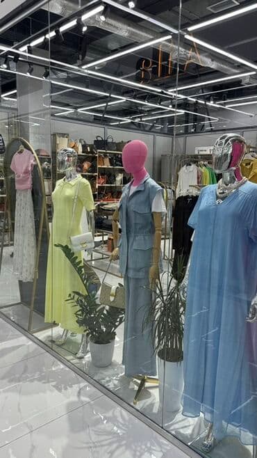 дом швейный цех: Сдаю Бутик, 53 м², Действующий, С оборудованием — 3