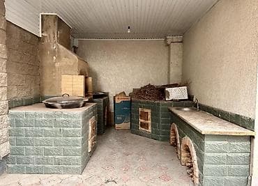 Үйлөр: 340 м², 7 бөлмө, Жылытылган, Жылуу пол, Брондолгон эшиктер — 7