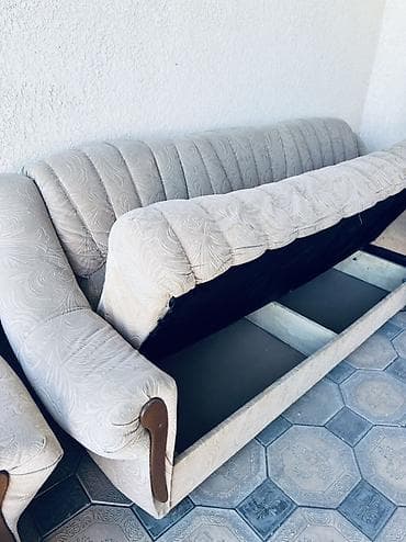 зеркало домашнее: Комплект мягкой мебели, Б/у, цвет - Бежевый — 2