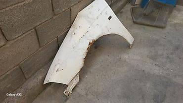 Крылья и комплектующие: Крыло Переднее левое Honda, 2001 г., Б/у, Оригинал — 1