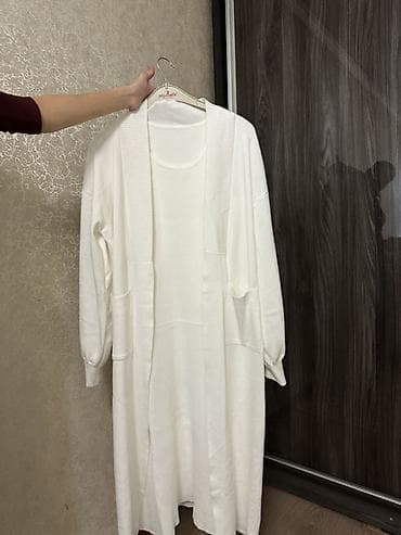 Личные вещи: Костюм-твинсет: трикотажное белое платье + длинный кардиган - Цвет — 4
