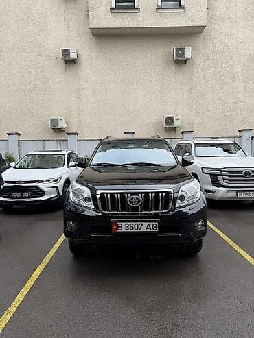 Toyota Land Cruiser Prado: 2012 г., 2.7 л, Автомат, Бензин, Внедорожник