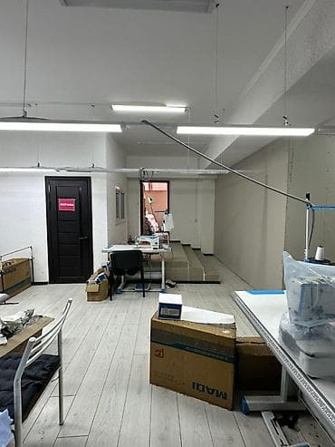 торговл: Сдается в аренду цокольное помещение площадью 500 м² Адрес: район — 9
