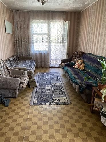 кемин 9: Продаётся 4-х комнатная квартира Адрес: городок АДСК д 3 кв 3 — 8