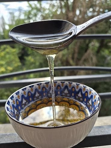 Продукты питания: 🍯 Токтогульский горный мед первой качки. Разлит в стеклянные литровые — 1