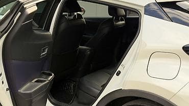 sprinter 2 7: Toyota C-HR: 2021 г., 2 л, Вариатор, Бензин, Кроссовер — 4