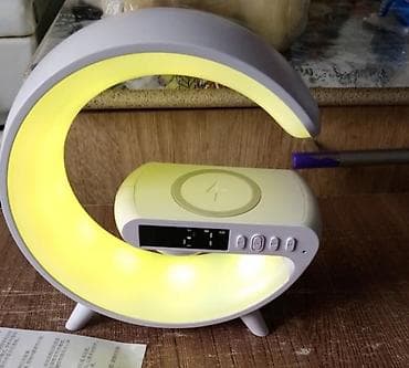 bluetooth speaker: Колонка 4в1, новая все функции работают, есть коробка в комплекте шнур — 2