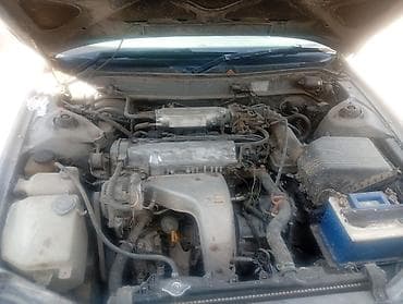 Toyota Camry: 1993 г., Автомат, Бензин, Седан — 7