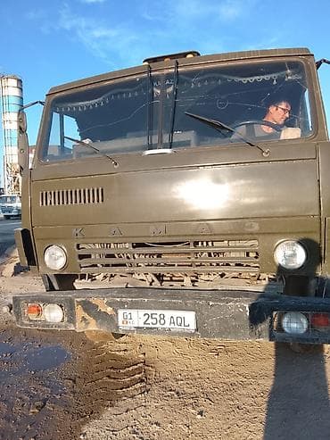 себет тойго: Услуги грузоперевозок и спецдоставки - Автопарк: тягачи и самосвалы — 3