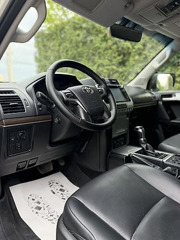 решетка радиатора toyota: Toyota Land Cruiser Prado: 2018 г., 4 л, Автомат, Бензин, Внедорожник — 10