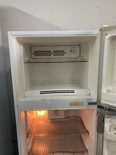 Техника и электроника: Холодильник Samsung, Б/у, Двухкамерный, No frost, 55 * 155 * 55 — 2