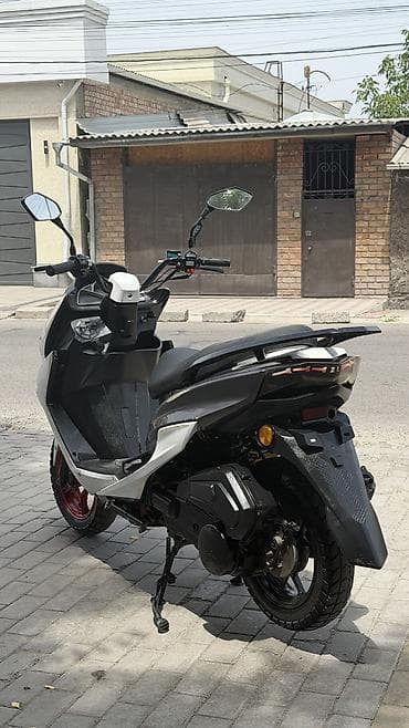yamaha vx: Макси-скутер Yamaha, 150 куб. см, Бензин, Б/у — 4