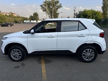 гибрид лабо: Hyundai Venue: 2025 г., 1.6 л, Автомат, Бензин, Кроссовер — 5