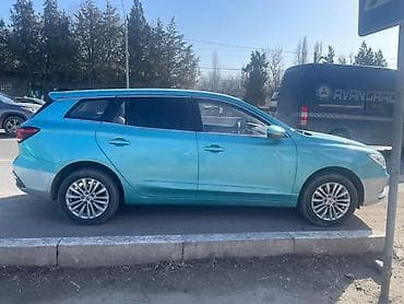 Roewe i5: 2020 г., 1.5 л, Вариатор, Бензин, Универсал