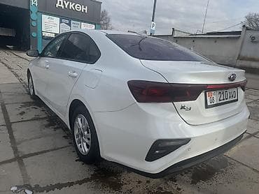авто из оаэ бишкек: Kia K3: 2019 г., 1.6 л, Робот, Бензин, Седан — 5