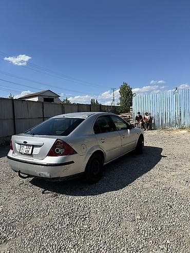 обмен на аутбек: Ford Mondeo: 2003 г., 1.8 л, Механика, Бензин, Седан — 4