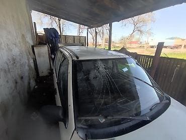 suzuki aerio: Daewoo Tico: 2002 г., 0.8 л, Ручные, Бензин, Хэтчбэк — 2