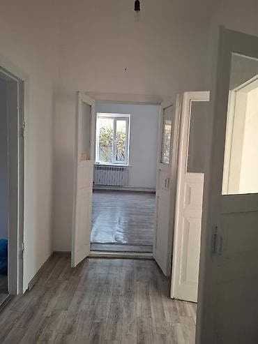 Дома: Дом с участком. Один этаж, капитальные стены, двухскатная крыша с — 9